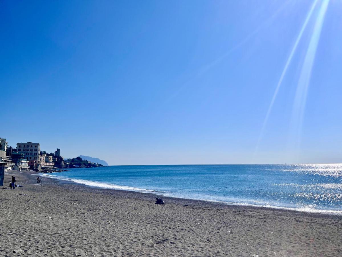 Ad Home Mare - Frontemare, 1 Minuto Dalla Spiaggia Génova Exterior foto